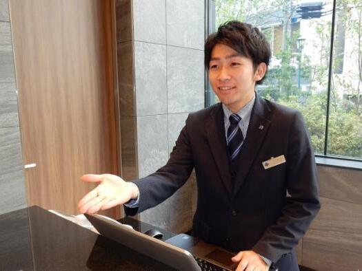 【未経験者歓迎】ホテルのフロント・受付スタッフを募集（東京・年間休日119日）