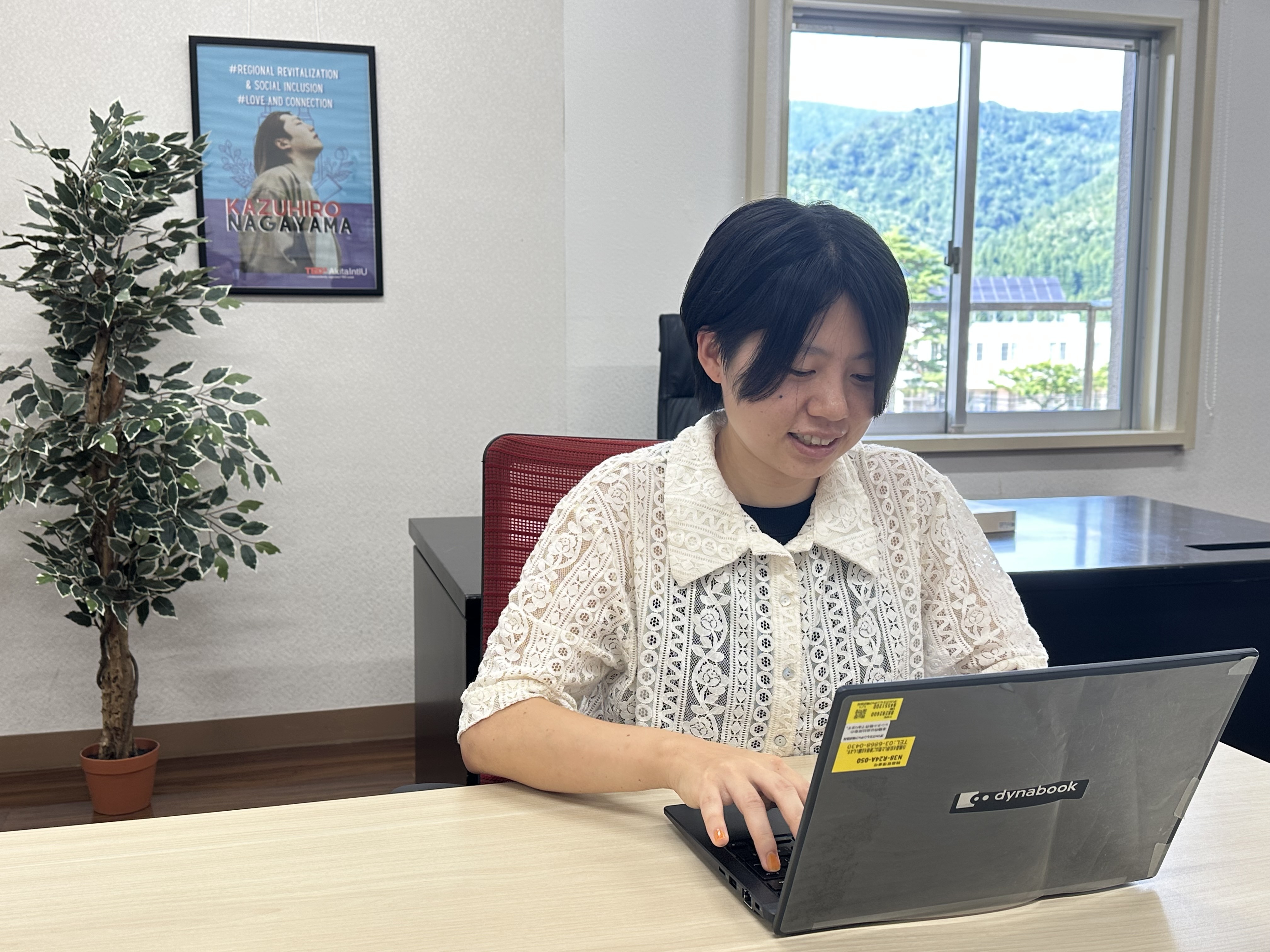 自然豊かな村でエンジニアを目指そう！★未経験入社100％★8割リモート★研修後は月2出社でOK★研修8ヶ月★UIターン歓迎★副業OK