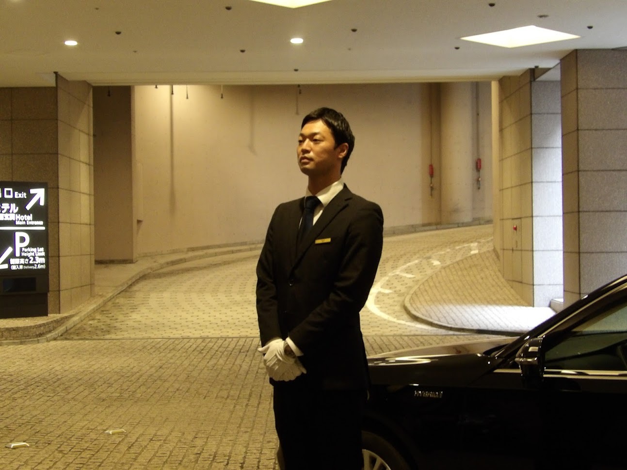 【未経験者歓迎/氷河期世代歓迎】高級マンションのエントランスでのお仕事