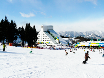 【冬季限定】働きながらスキーやスノボを楽しめる！スキー･･･