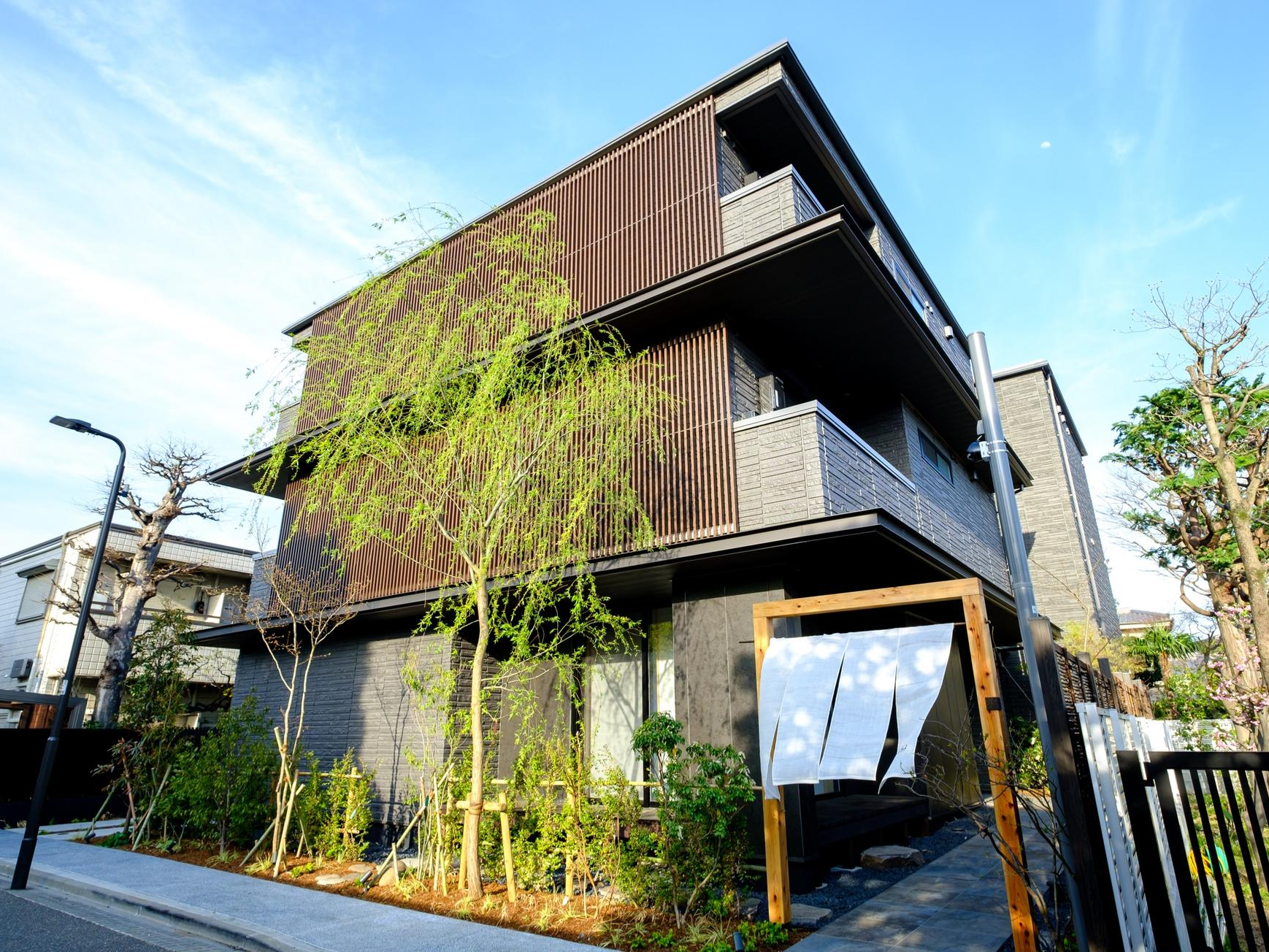 【完全リモートOK】事務｜民泊運営オペレーション（メール・チャット・電話対応）